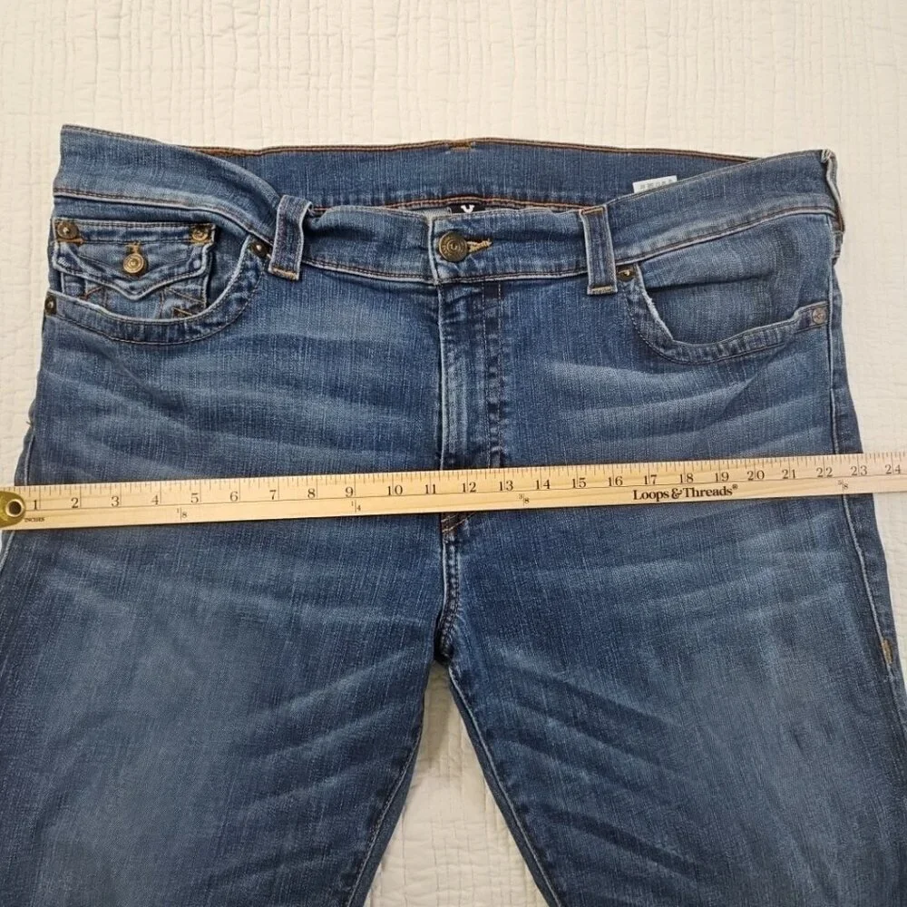 True Religion Jeans Men's 42x31 Blue Straight Denim Faded Whiskers‎ Streetwear